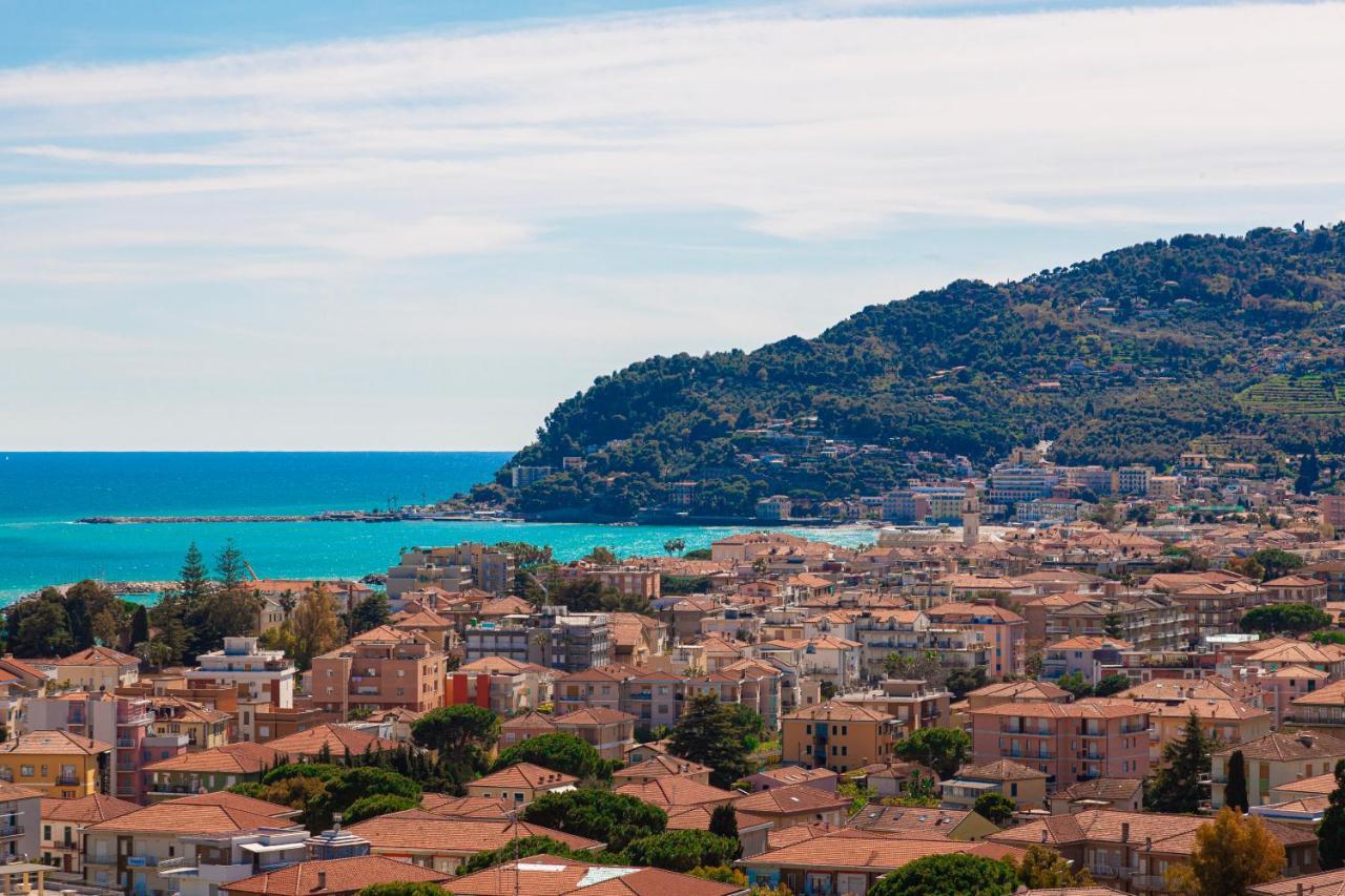 Appartamenti Villa Il Poggiolo Diano Marina Eksteriør billede