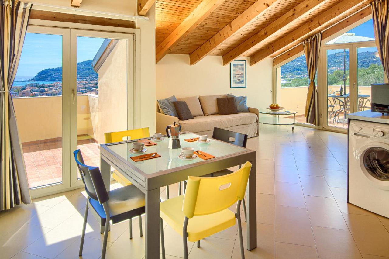 Appartamenti Villa Il Poggiolo Diano Marina Eksteriør billede