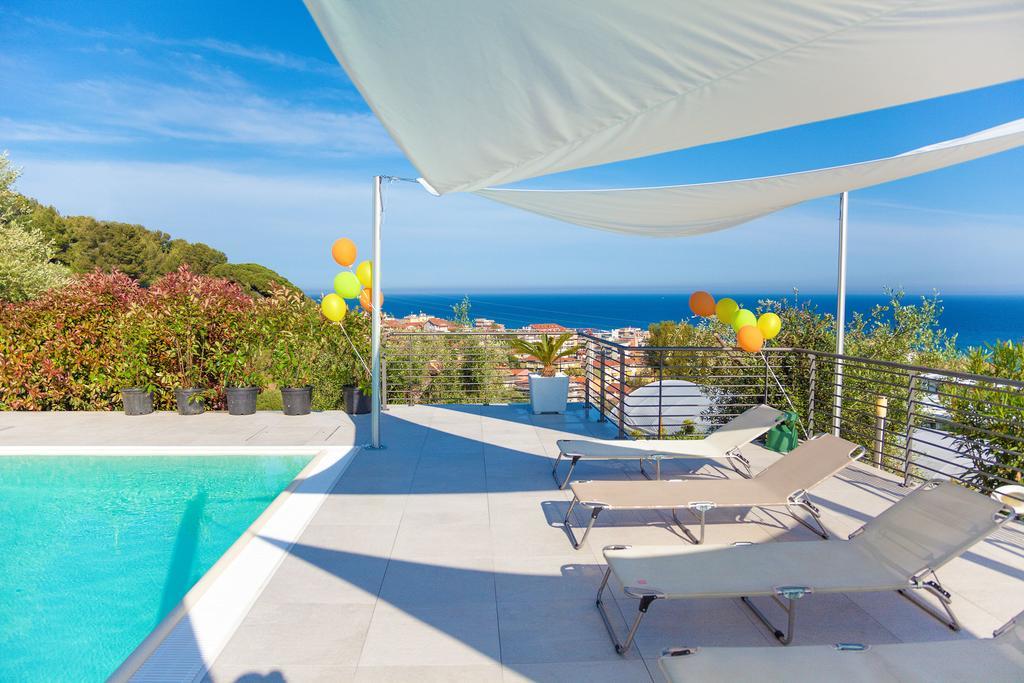 Appartamenti Villa Il Poggiolo Diano Marina Eksteriør billede
